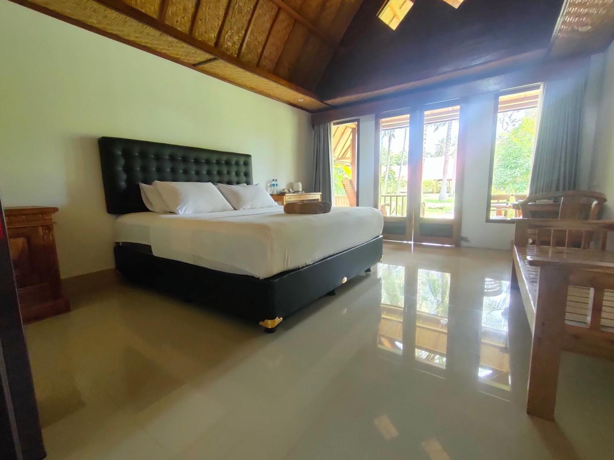 Pondok Siola Labuhan Pandan Экстерьер фото